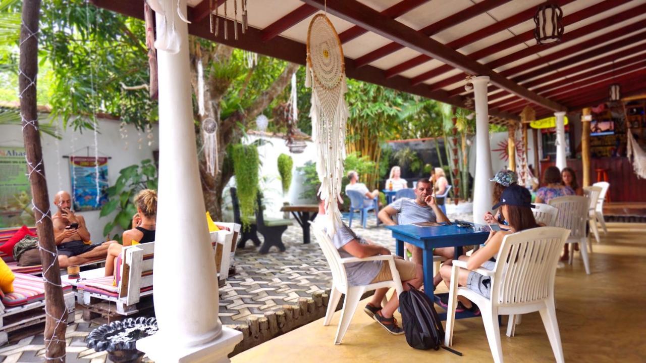 Boho Garden Guest House Mirissa Exterior foto